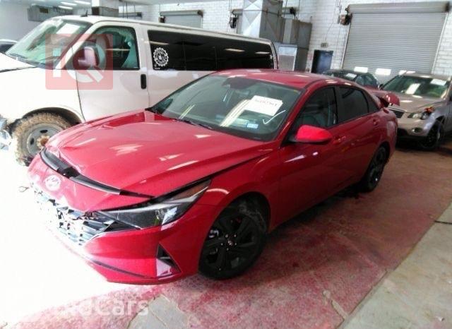 هیۆندای ئەلەنترا